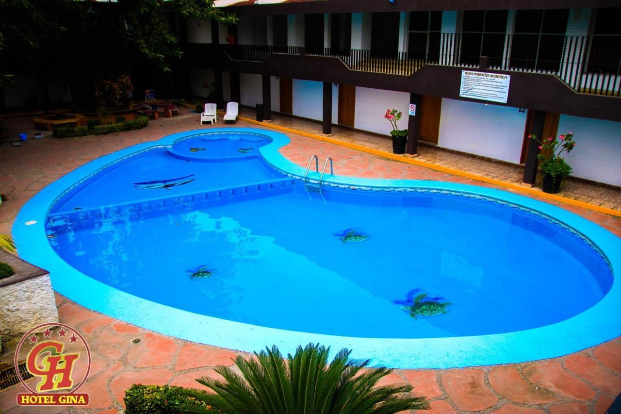 Hotel Gina Tecoman Exterior photo